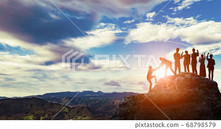 Success image People standing on top 68798579