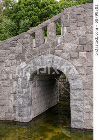 橋，石橋，拱，水邊，塊，石頭 68799883