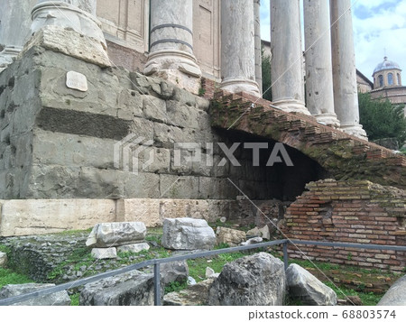 The collapsed stairs of the Roman Forum The collapsed stairs of the Roman Forum 68803574