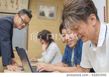 PC classroom for seniors PC classroom for seniors 68803946