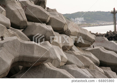 Wave block by the sea 68805860