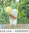 Lemon smoothie 68808000