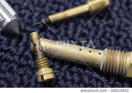 Carburetor overhaul Carburetor overhaul 68810002
