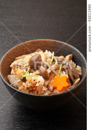 Cooked Mushroom Rice Cooked Mushroom Rice 68811990