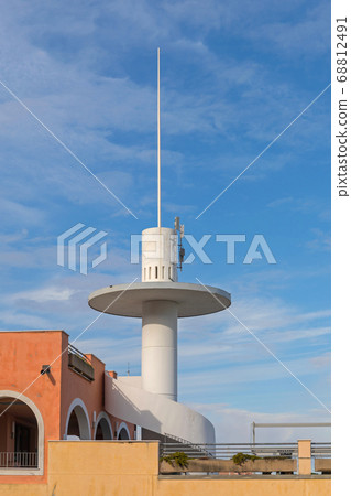 Spire Column 68812491