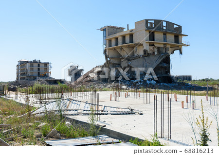 Demolition of illegally constructed capital 68816213
