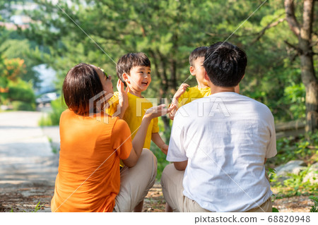 Family lifestyle travel Family lifestyle travel 68820948