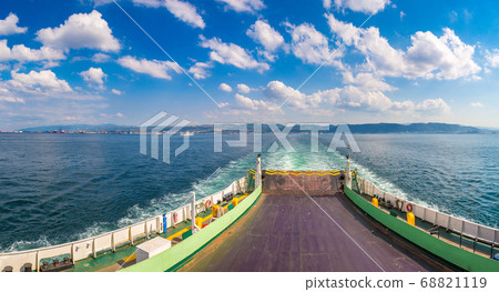 Ferry in Dardanelles strait, Turkey Ferry in Dardanelles strait, Turkey 68821119