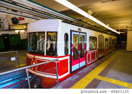 Tunnel funicular train in Istanbul 68821125
