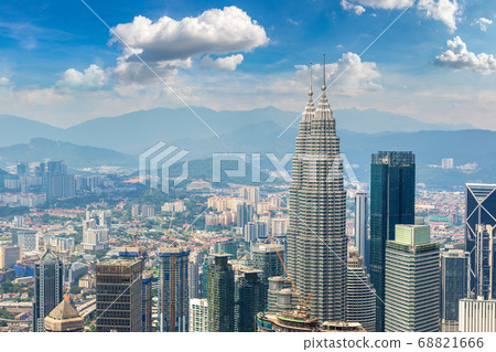 Panoramic view of Kuala Lumpur 68821666