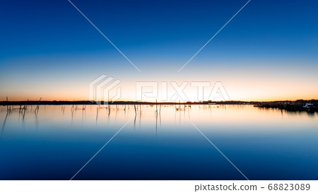 A swamp surrounded by silence A swamp surrounded by silence 68823089