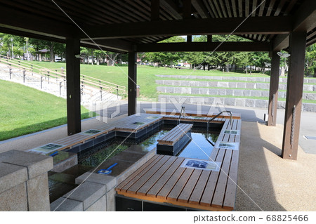 Hokkaido, Nukabira Onsen, Daisetsuzan National Park, Onsen Park, Footbath 68825466