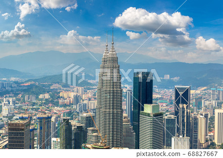 Panoramic view of Kuala Lumpur 68827667