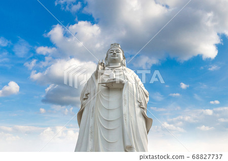 White Buddha statue in Danang 68827737