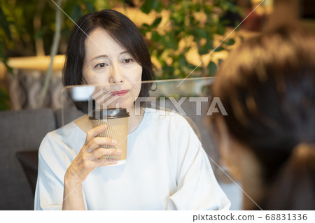 餐廳亞克力隔斷 餐廳亞克力隔斷 68831336