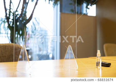 Meeting room Acrylic partition 68831674