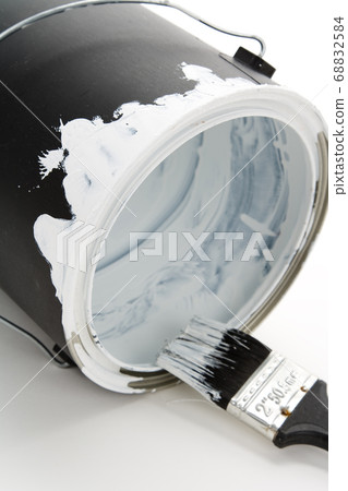 Paint Can and Paintbrush Paint Can and Paintbrush 68832584