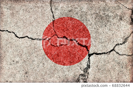 Dirty flag illustration (cracked concrete wall) / Japan / Hinomaru Dirty flag illustration (cracked concrete wall) / Japan / Hinomaru 68832644