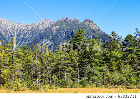 從田代Mogara看到的穗高山 從田代Mogara看到的穗高山 68832711