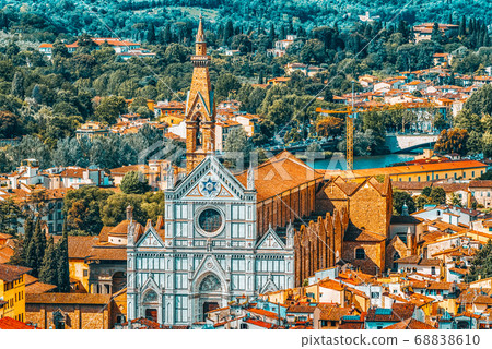 Above view of Basilica of Santa Croce (Basilica di 68838610