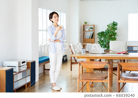 遠程辦公女性生活生活方式休閒 68839240