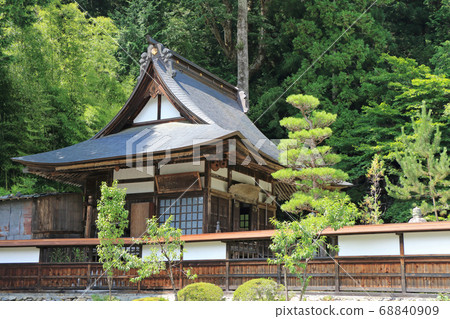 Tokoneji Kiso Yoshinaka Mausoleum, Kiso Town, Nagano Prefecture Tokoneji Kiso Yoshinaka Mausoleum, Kiso Town, Nagano Prefecture 68840909