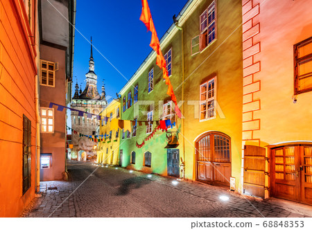 Sighisoara, Romania - Downtown view with Clock Tower 68848353
