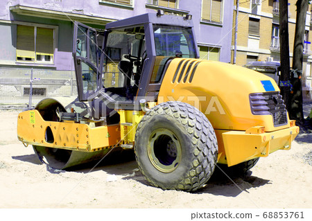 roller machine finishing the road 68853761