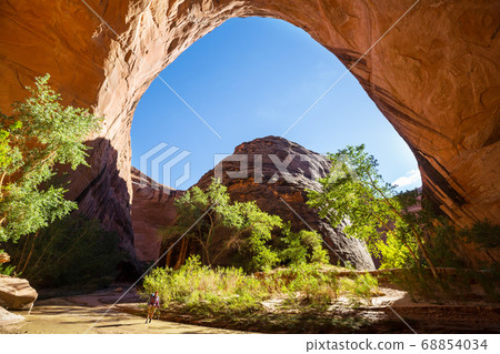 Jacob Hamblin 68854034