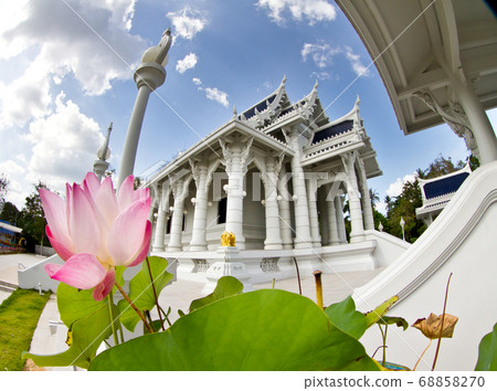 Wat Kaewkorawaram Buddhist Temple 68858270