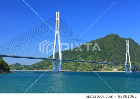 [愛媛縣]初夏的塔多拉橋 68861066