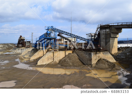Crushed stone factory Construction material production site 68863153