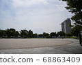 Square in the park 68863409