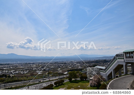 櫻平公路綠洲的前景 櫻平公路綠洲的前景 68864860