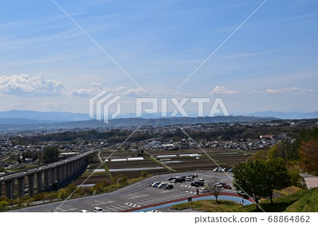 櫻平公路綠洲的前景 櫻平公路綠洲的前景 68864862