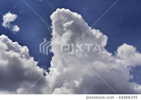 Cloud cover 68866295