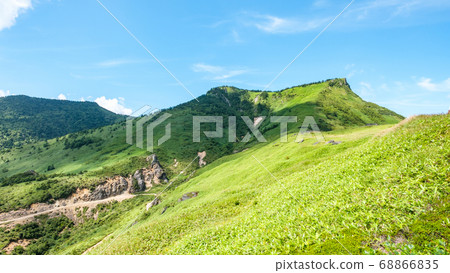 Kenashi Pass的風景(來自Kenashi Pass的Gablefu山和Donabe山的景色) Kenashi Pass的風景(來自Kenashi Pass的Gablefu山和Donabe山的景色) 68866835