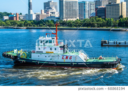 Yokohama cityscape in Japan View of Japan's first LNG fuel ship "Kiran" from Yokohama Osanbashi Yokohama cityscape in Japan View of Japan's first LNG fuel ship "Kiran" from Yokohama Osanbashi 68868194