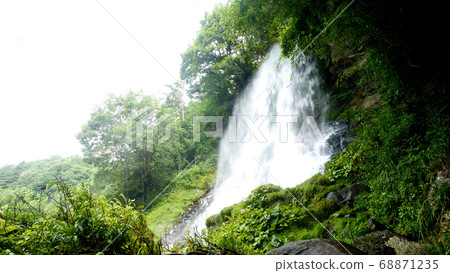 Tateshina Maiden Falls 68871235