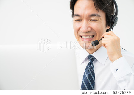 Operator Middle Male Operator Middle Male 68876779