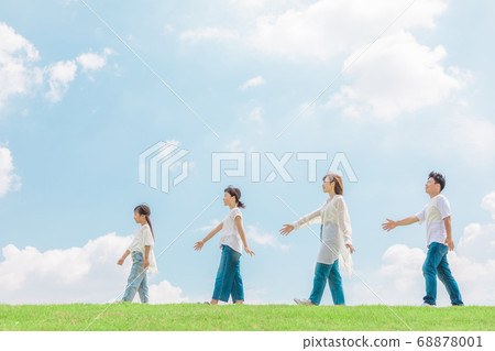 家庭形象漫步 68878001