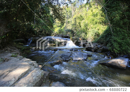 Wachirathan waterfall : waterfall in doi inthanon national park, Chiang mai,Thailand Wachirathan waterfall : waterfall in doi inthanon national park, Chiang mai,Thailand 68880722