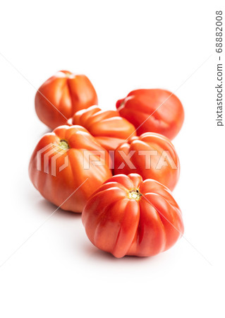 Red beefsteak tomatoes 68882008