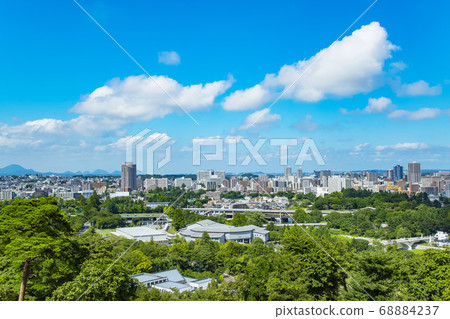 A view of Sendai City, Statue of Equestrian Date Masamune, Aoba Castle Ruins A view of Sendai City, Statue of Equestrian Date Masamune, Aoba Castle Ruins 68884237