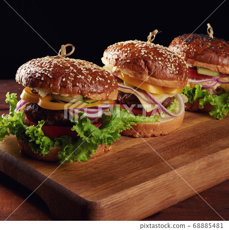 delicious burgers with fried beef cutlet, tomato, delicious burgers with fried beef cutlet, tomato, 68885481