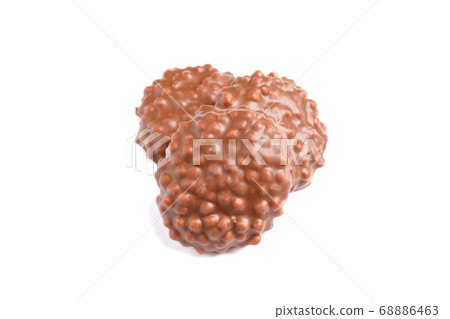 Chocolate cookies with caramel filling isolated on Chocolate cookies with caramel filling isolated on 68886463