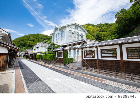 竹原町自然保護區歷史民俗博物館,正隆武和麗塔雕像,嚮往小京都的秋葉廣場 竹原町自然保護區歷史民俗博物館,正隆武和麗塔雕像,嚮往小京都的秋葉廣場 68888445