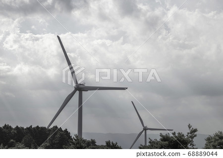 [Aerial view/Sepia] Summer windmill on Aoyama plateau 68889044