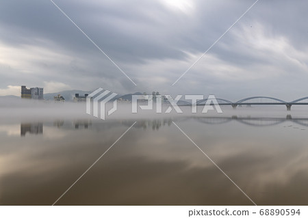 梁壽里夏日風景 68890594