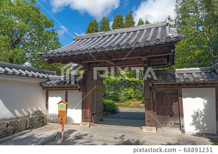 姬路市公園公園前門 姬路市公園公園前門 68891231
